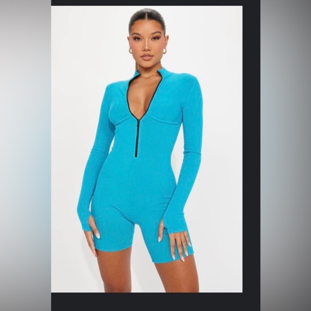 Fashion Nova Ribbed Aqua Blue Zip-Front Long Sleeve Romper